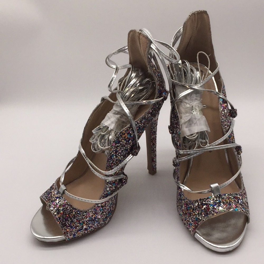 Qupid Woman’s Silver Multi Glitter Open Toe High Heels Size 7